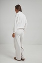 CB000030444_milky_3.jpg