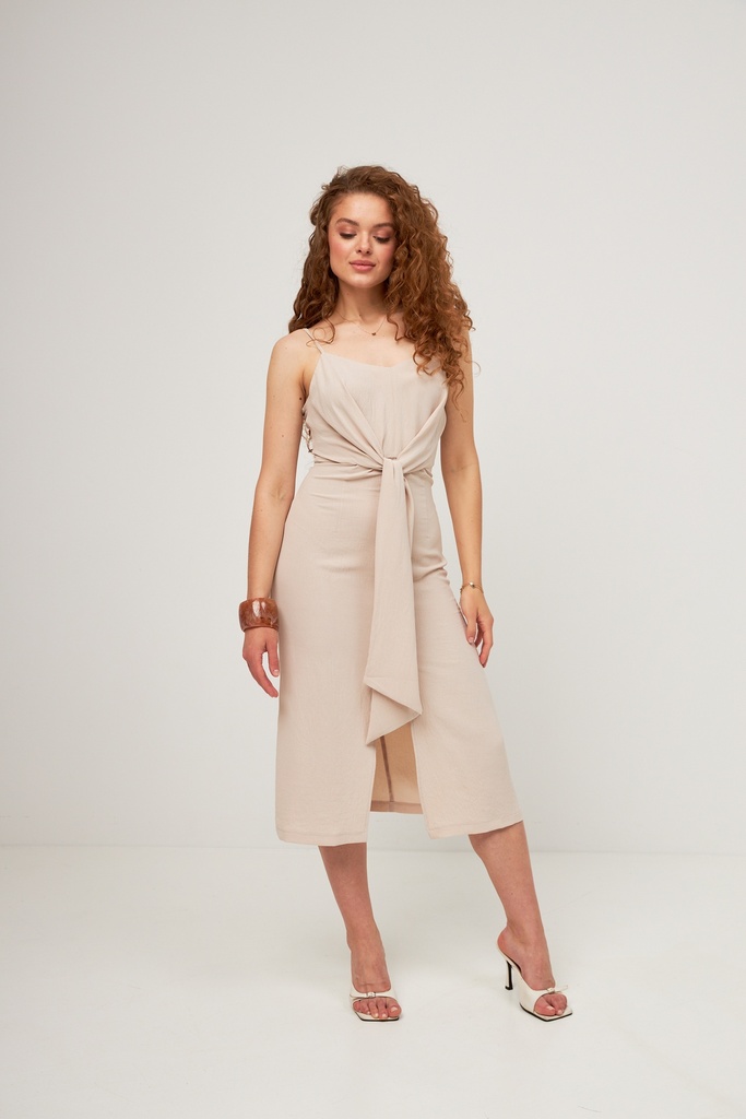 Сарафан з перекрутом