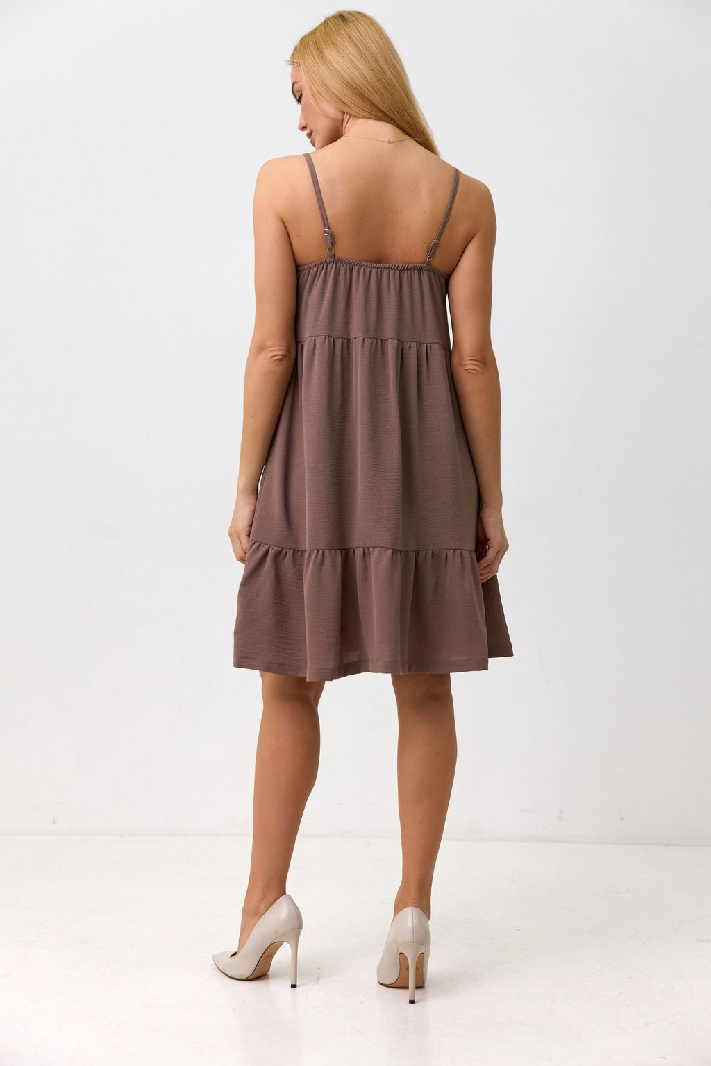 Rochie mini tip sarafan în stil boho cu bretele subțiri
