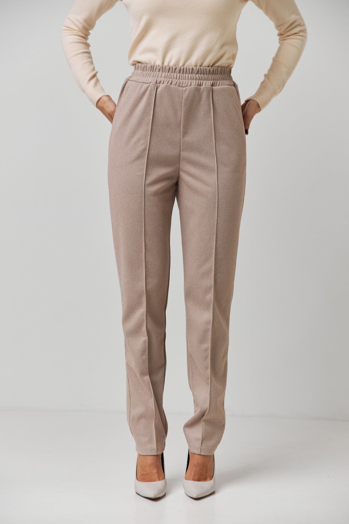 Pantaloni casual cu talie elastică
