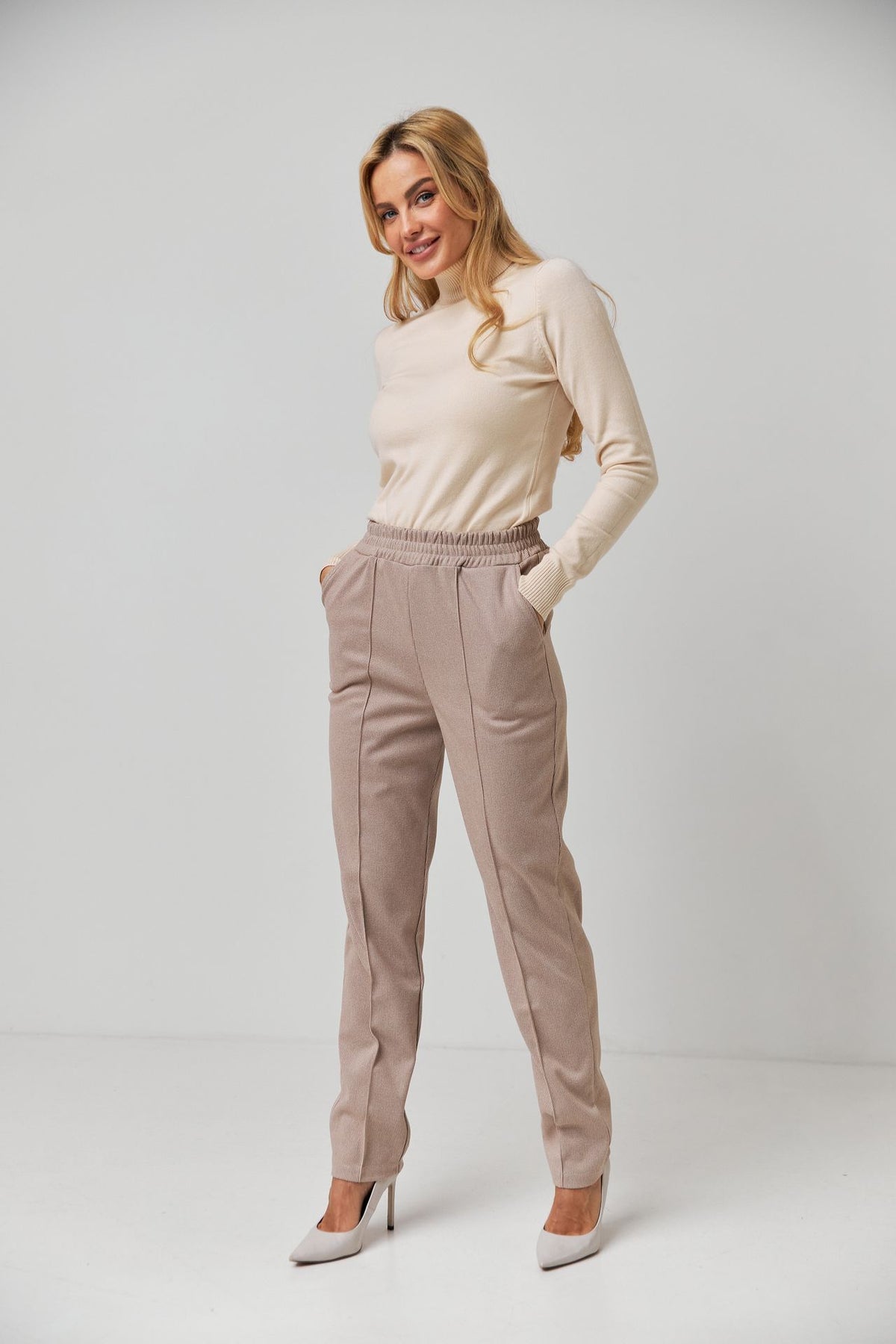 Pantaloni casual cu talie elastică