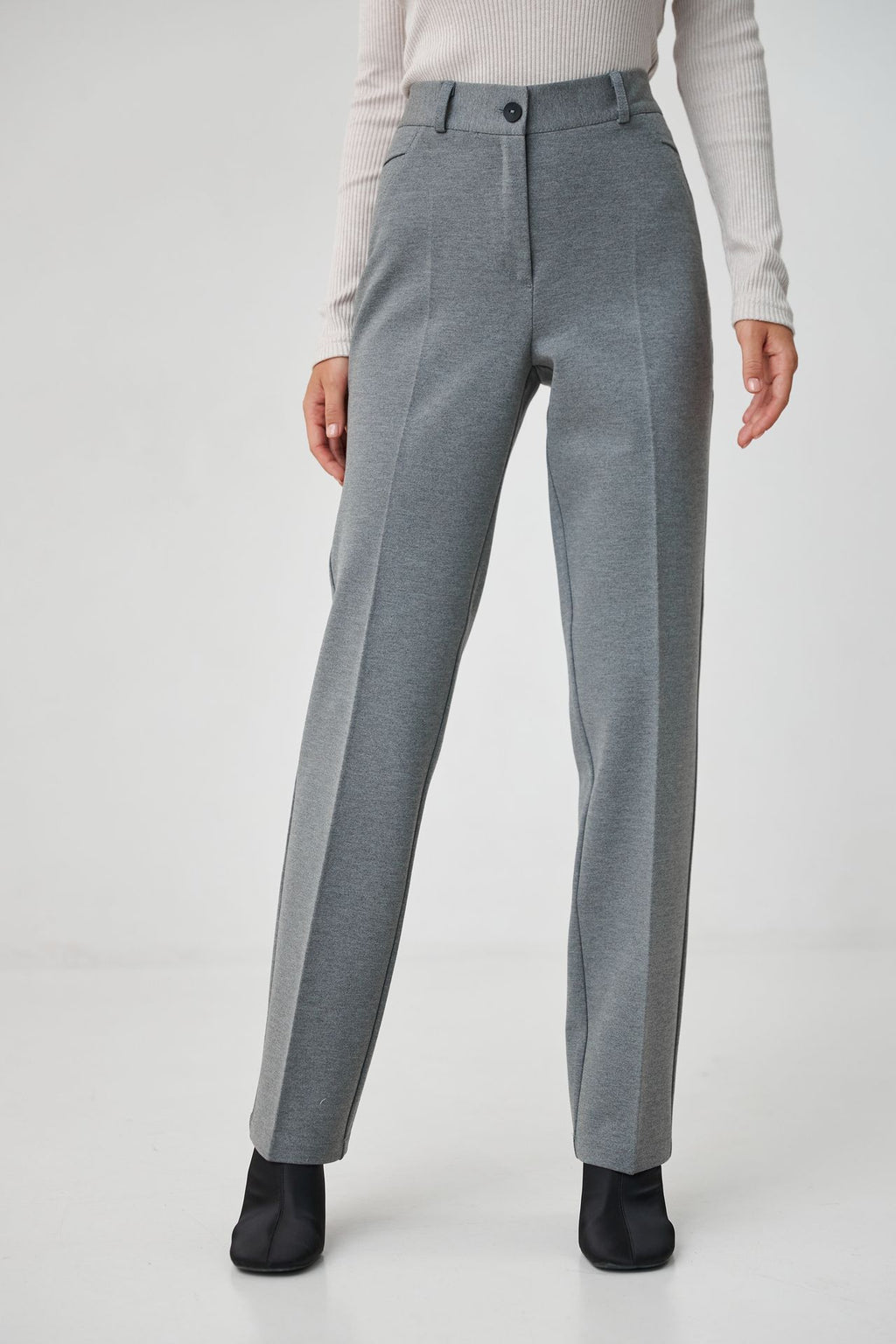 Pantaloni clasici
