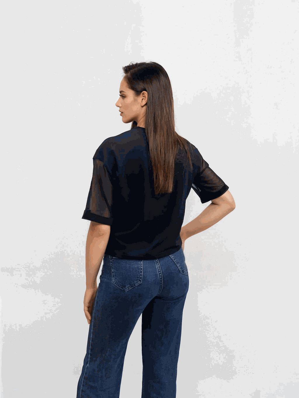 Tricou combinat cu mâneci din plasă
