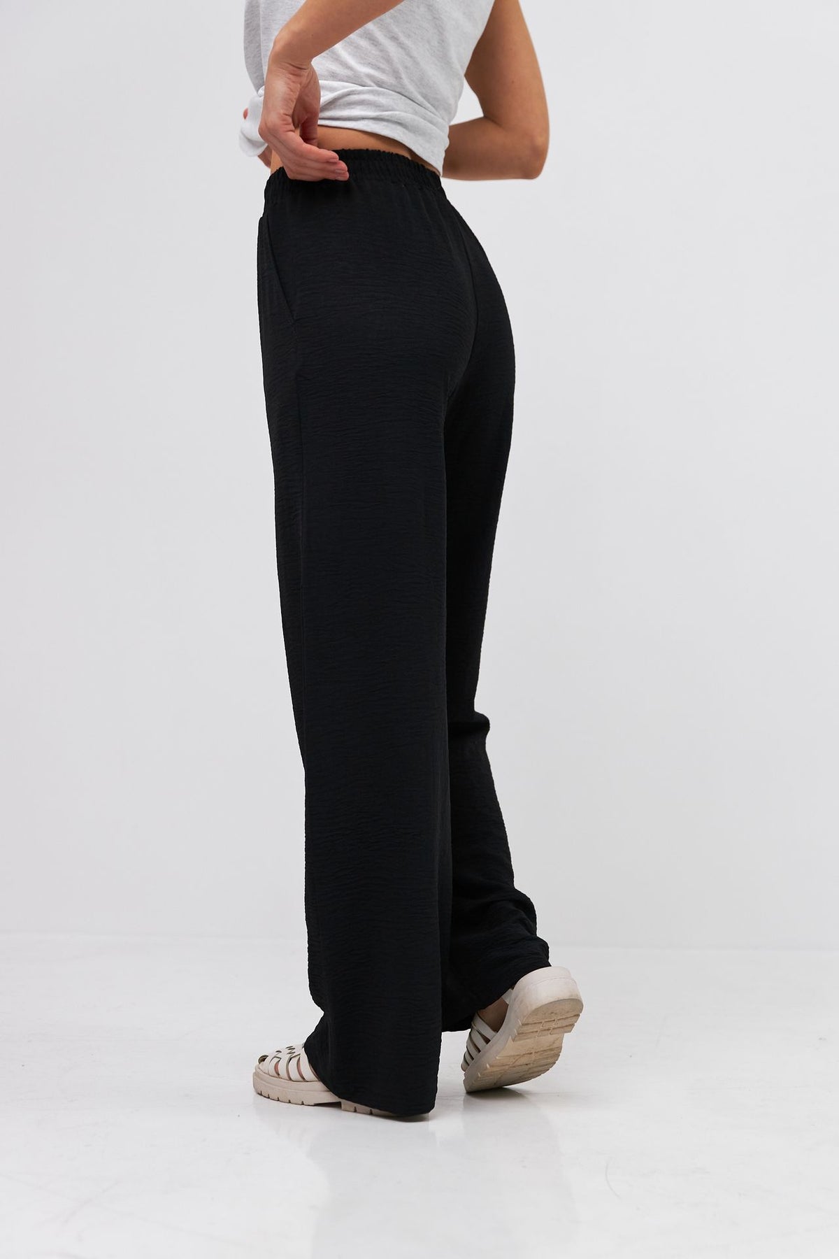 Pantaloni din crep cu talie elastică