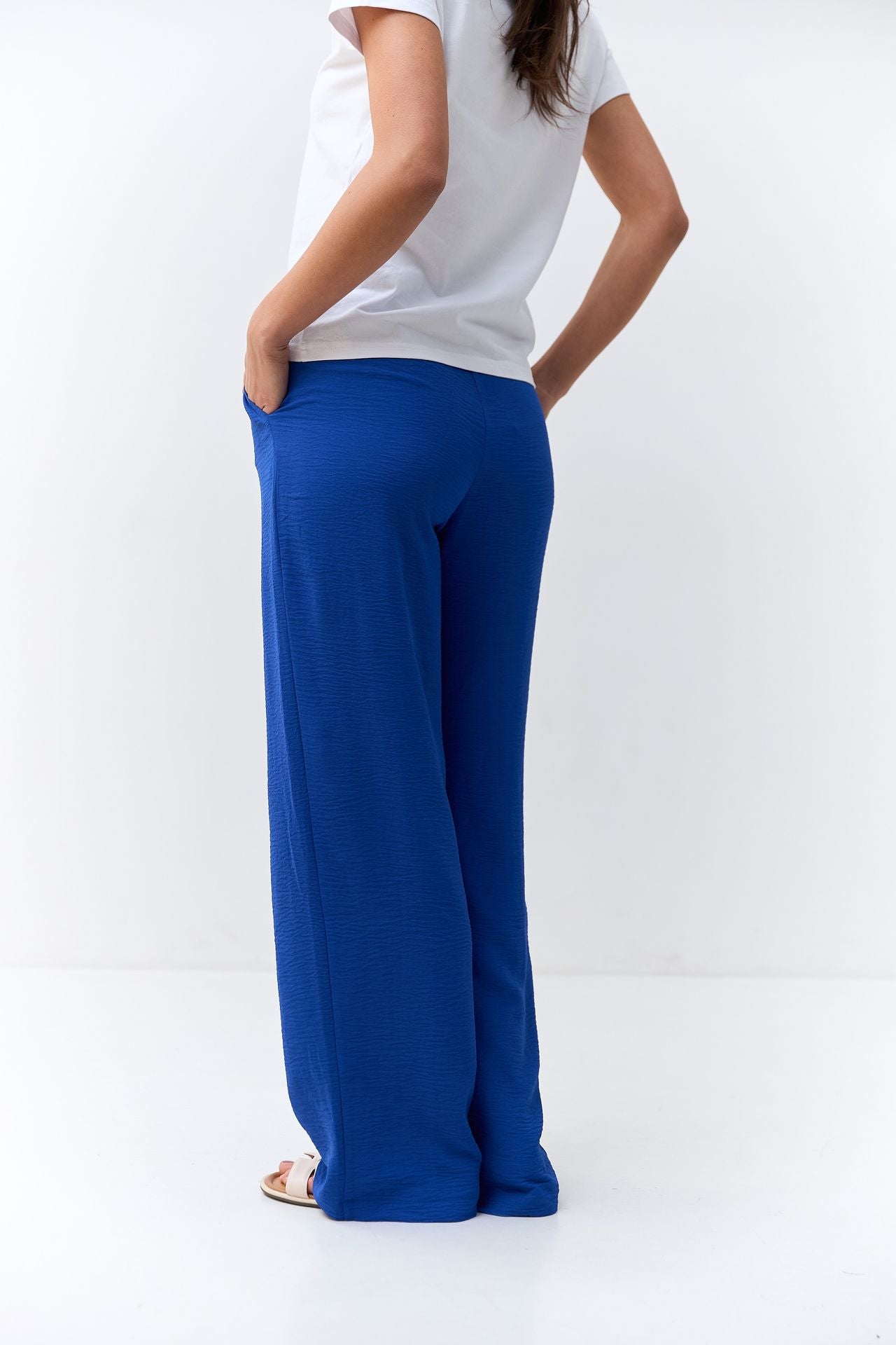 Pantaloni din crep cu talie elastică