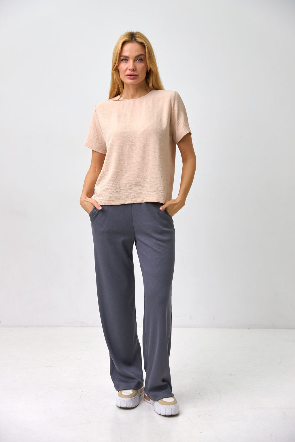 Bluză tip tricou lejeră din crep american