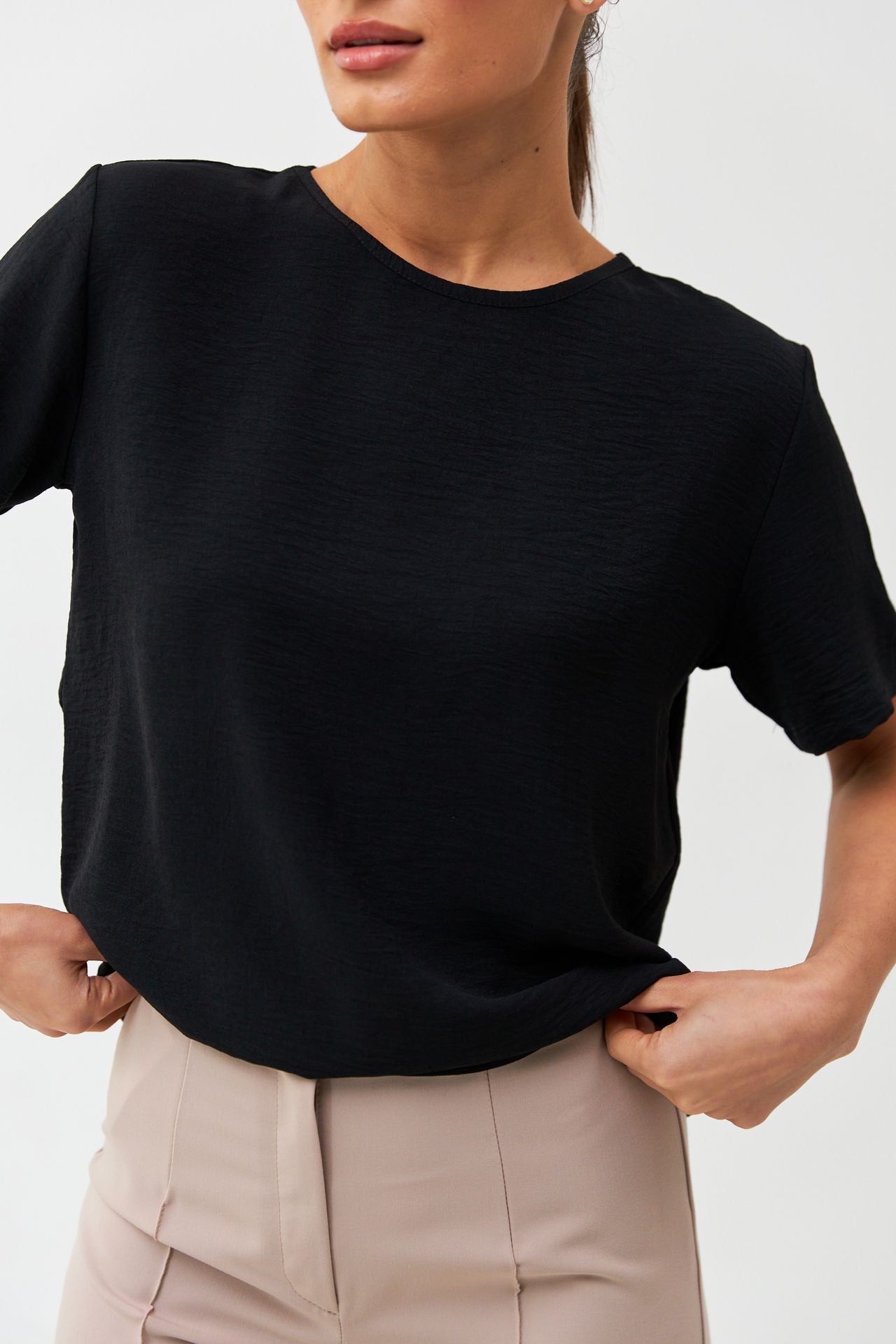 Bluză tip tricou lejeră din crep american