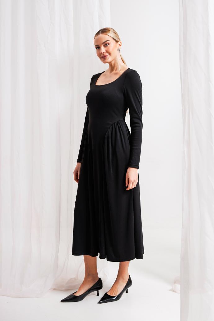 Rochie midaxi din tricot cu decolteu rotund