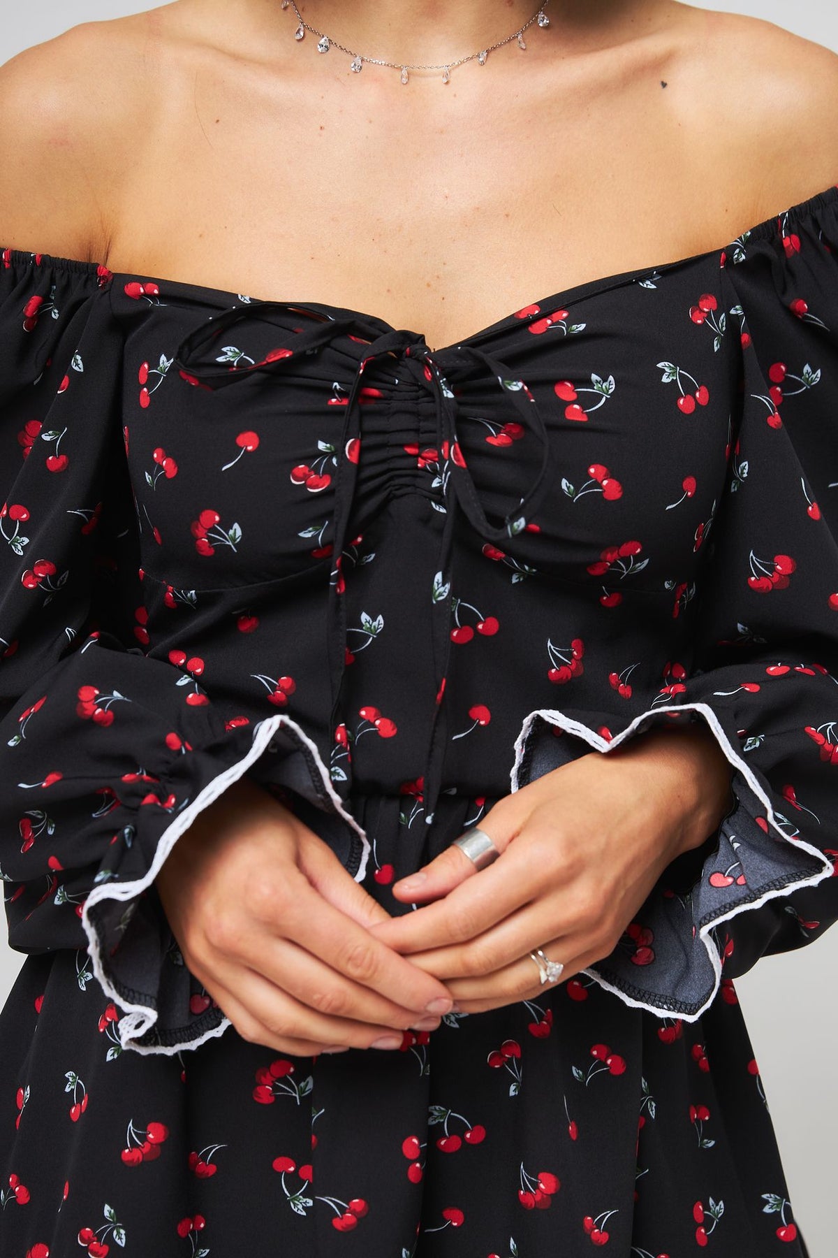 Rochie mini boho cu volane