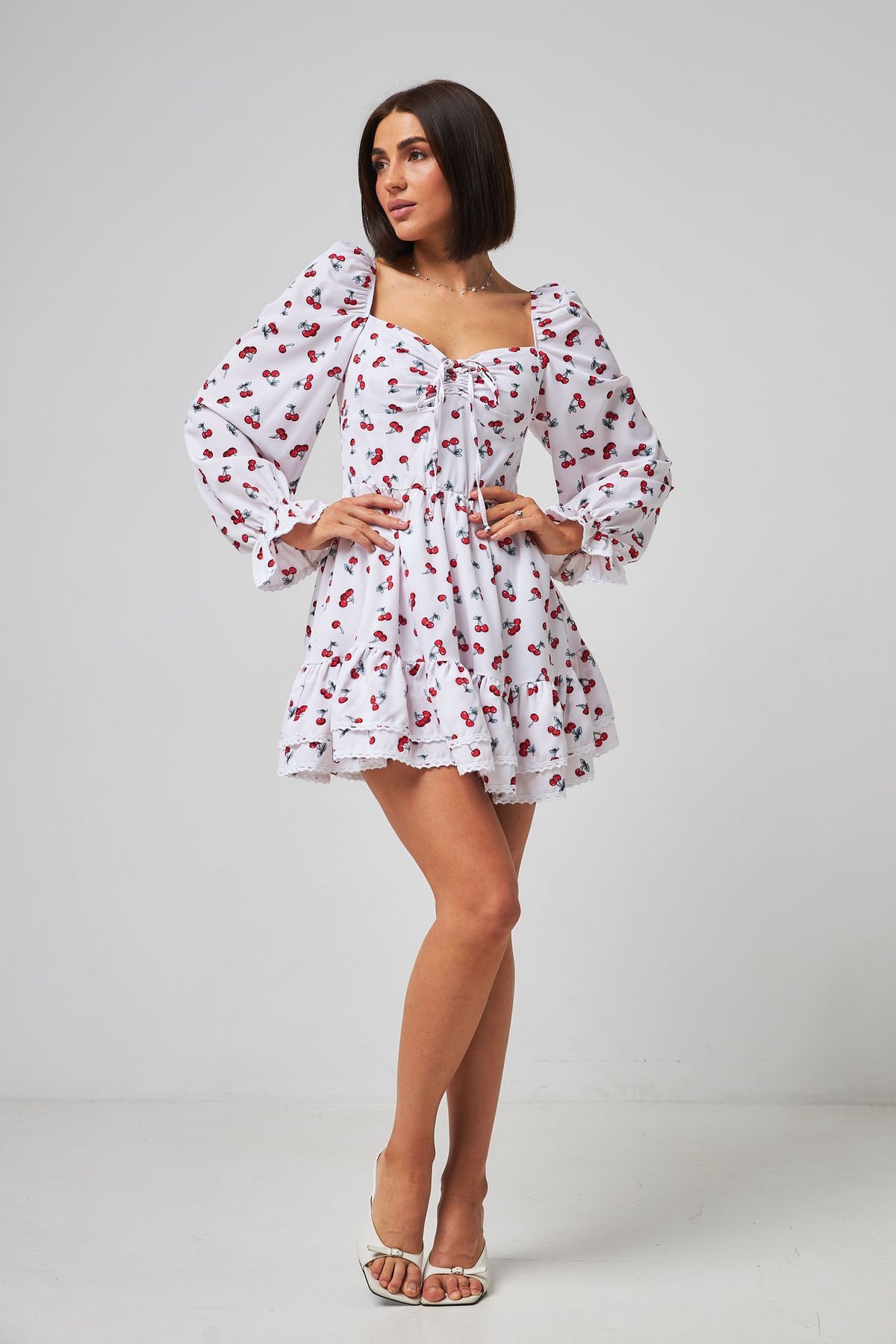 Rochie mini boho cu volane