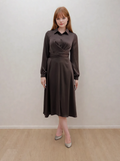 Rochie midi din mătase cu detaliu răsucit, pentru petreceri corporate