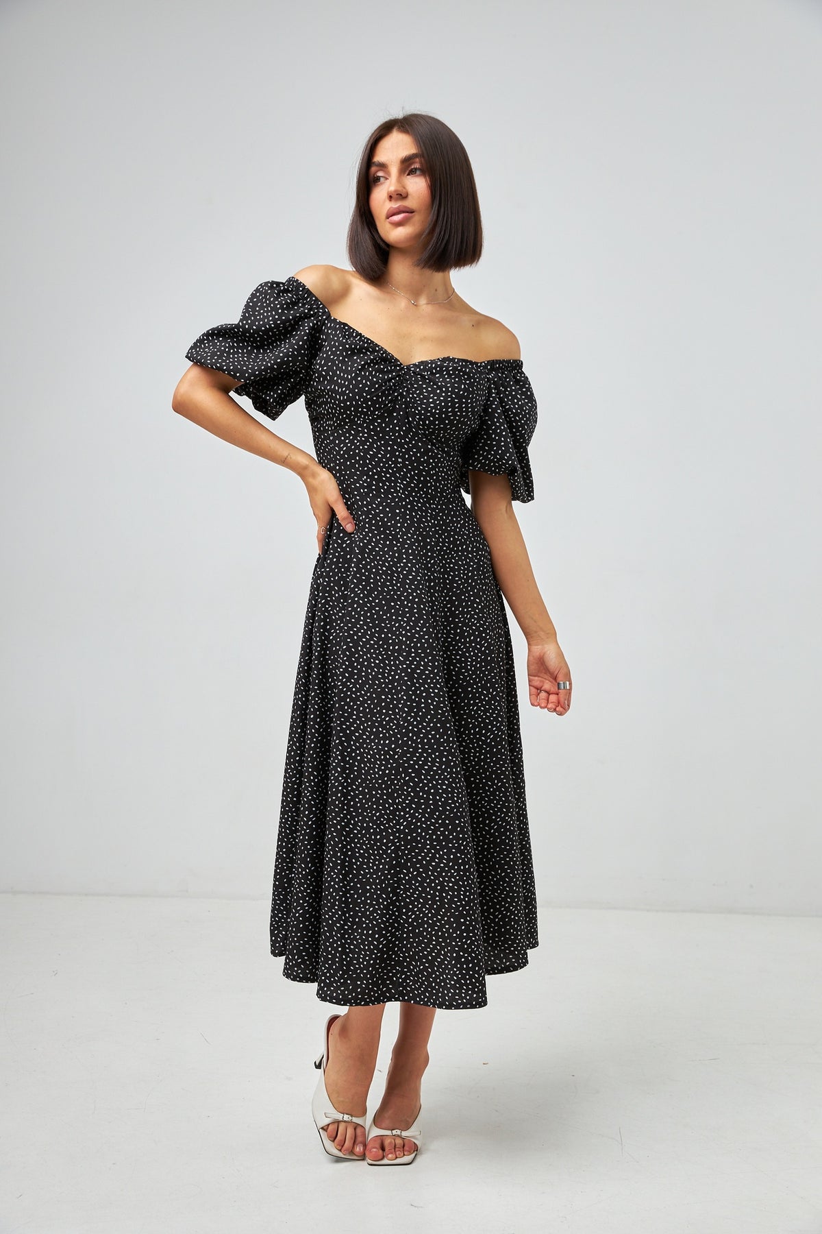 Rochie midi de ocazie cu mâneci clopot