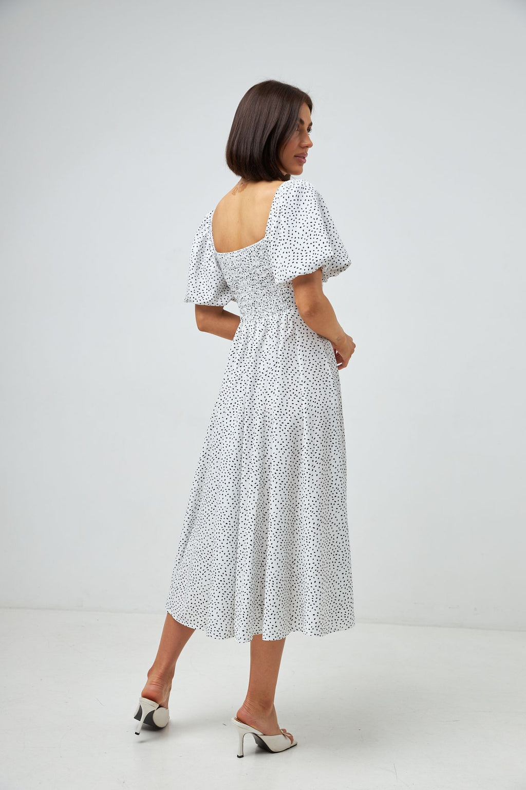 Rochie midi de ocazie cu mâneci clopot