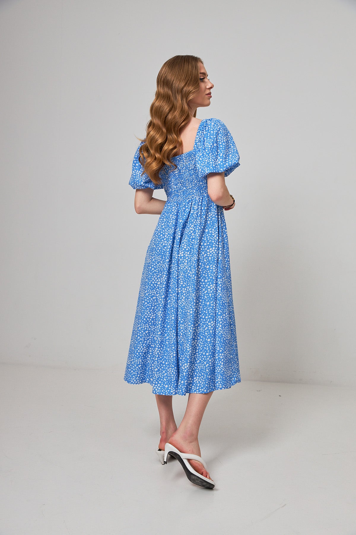 Rochie midaxi de ocazie cu mâneci clopot