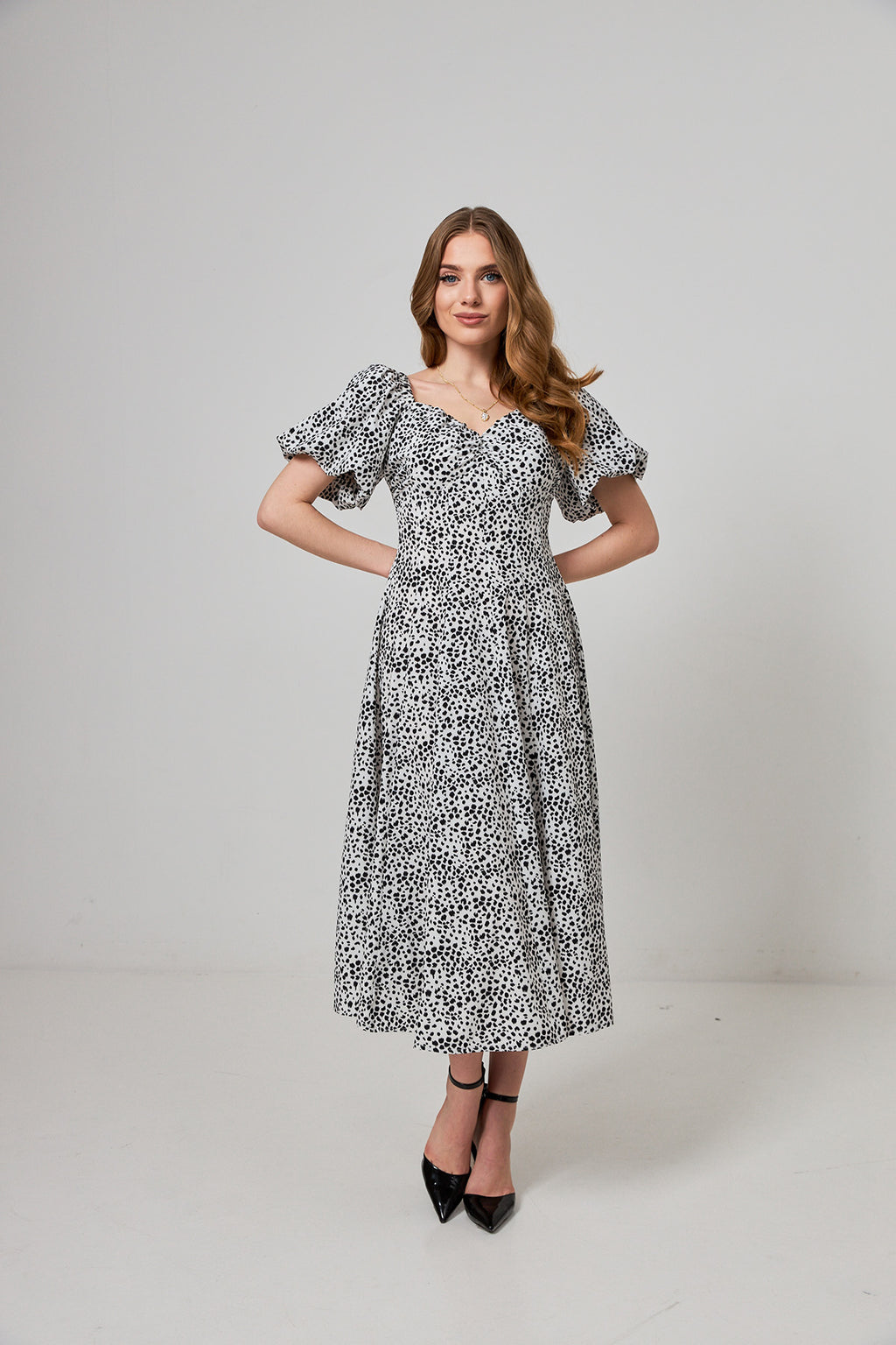 Rochie midaxi de ocazie cu mâneci clopot