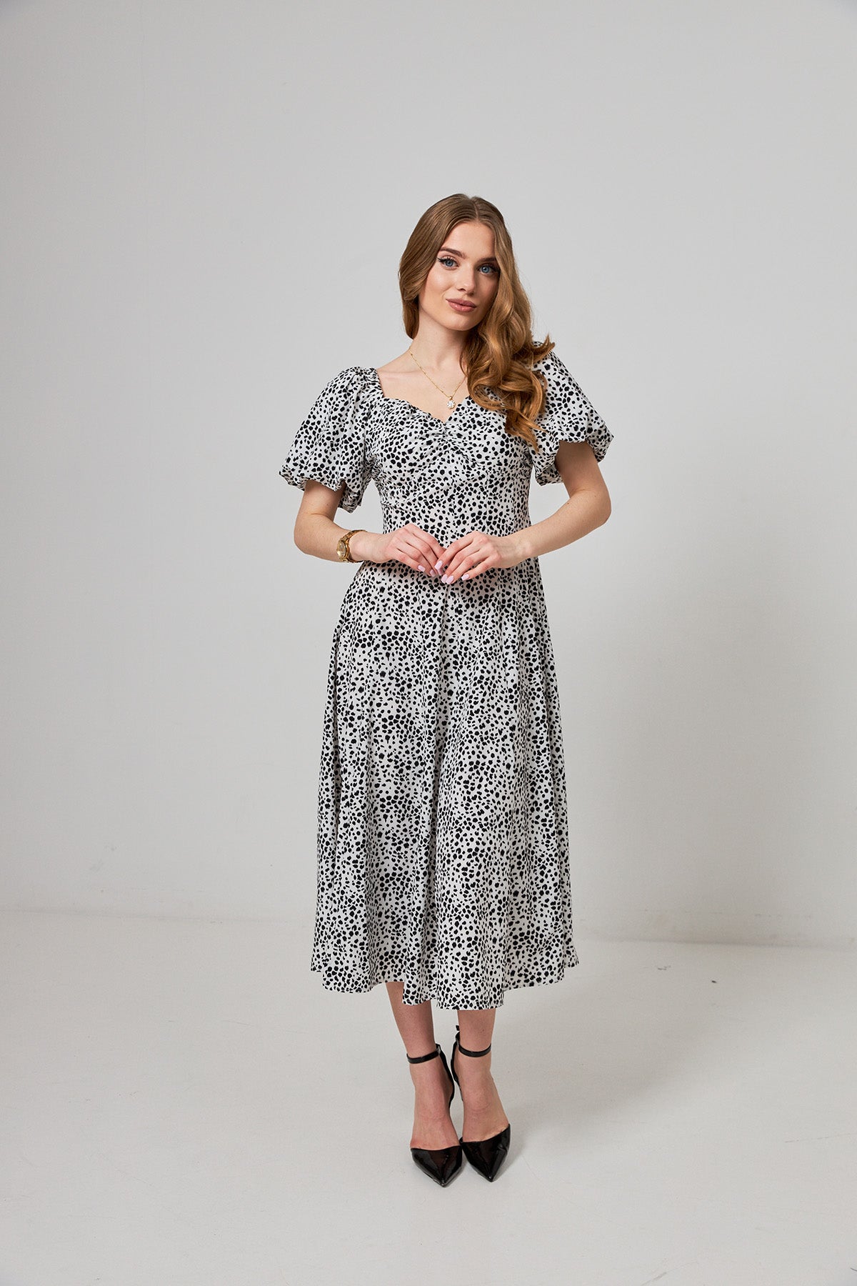 Rochie midaxi de ocazie cu mâneci clopot
