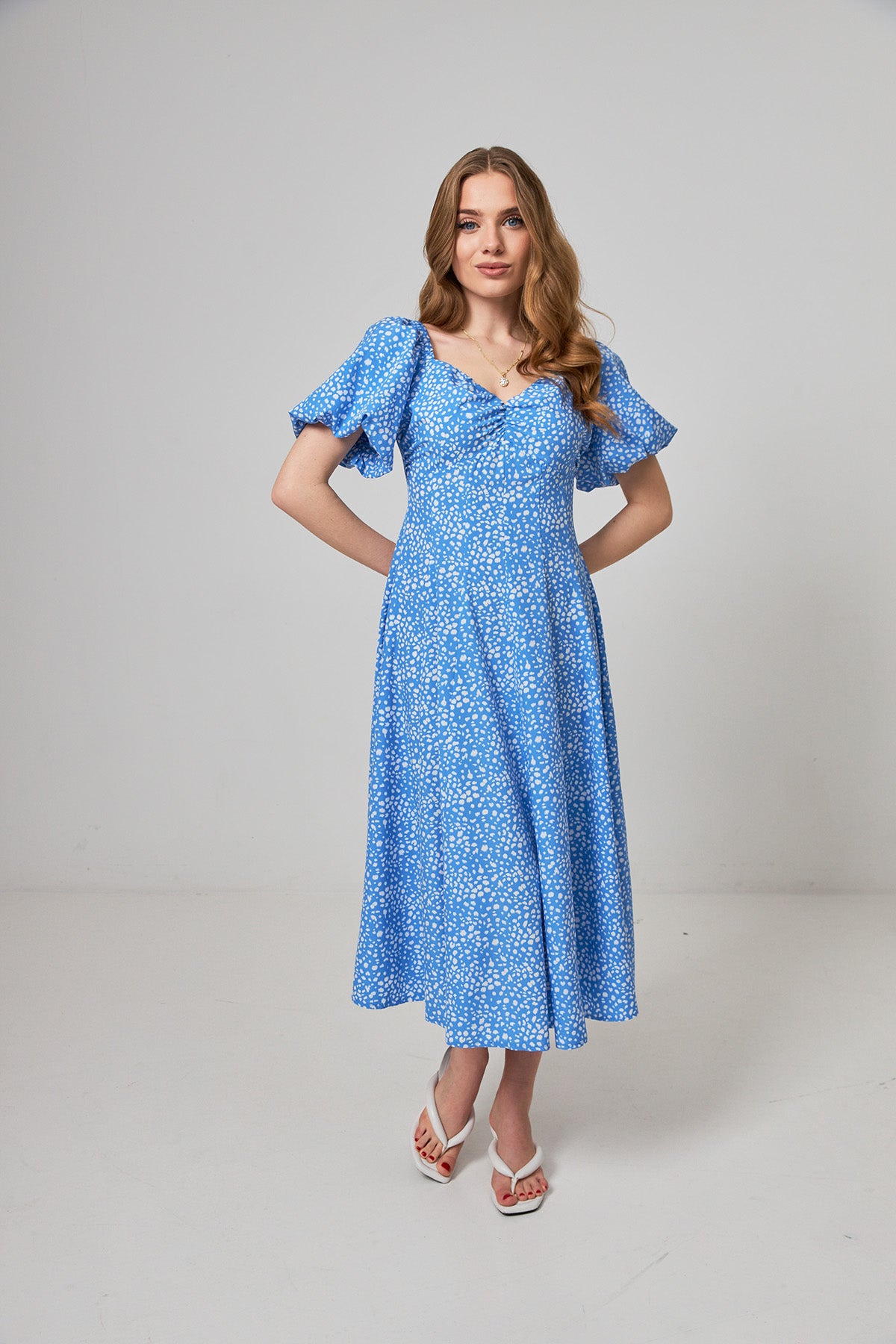Rochie midaxi de ocazie cu mâneci clopot
