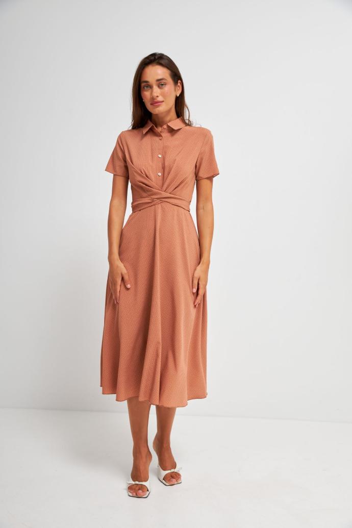 Rochie midi cu detaliu răsucit și mânecă scurtă