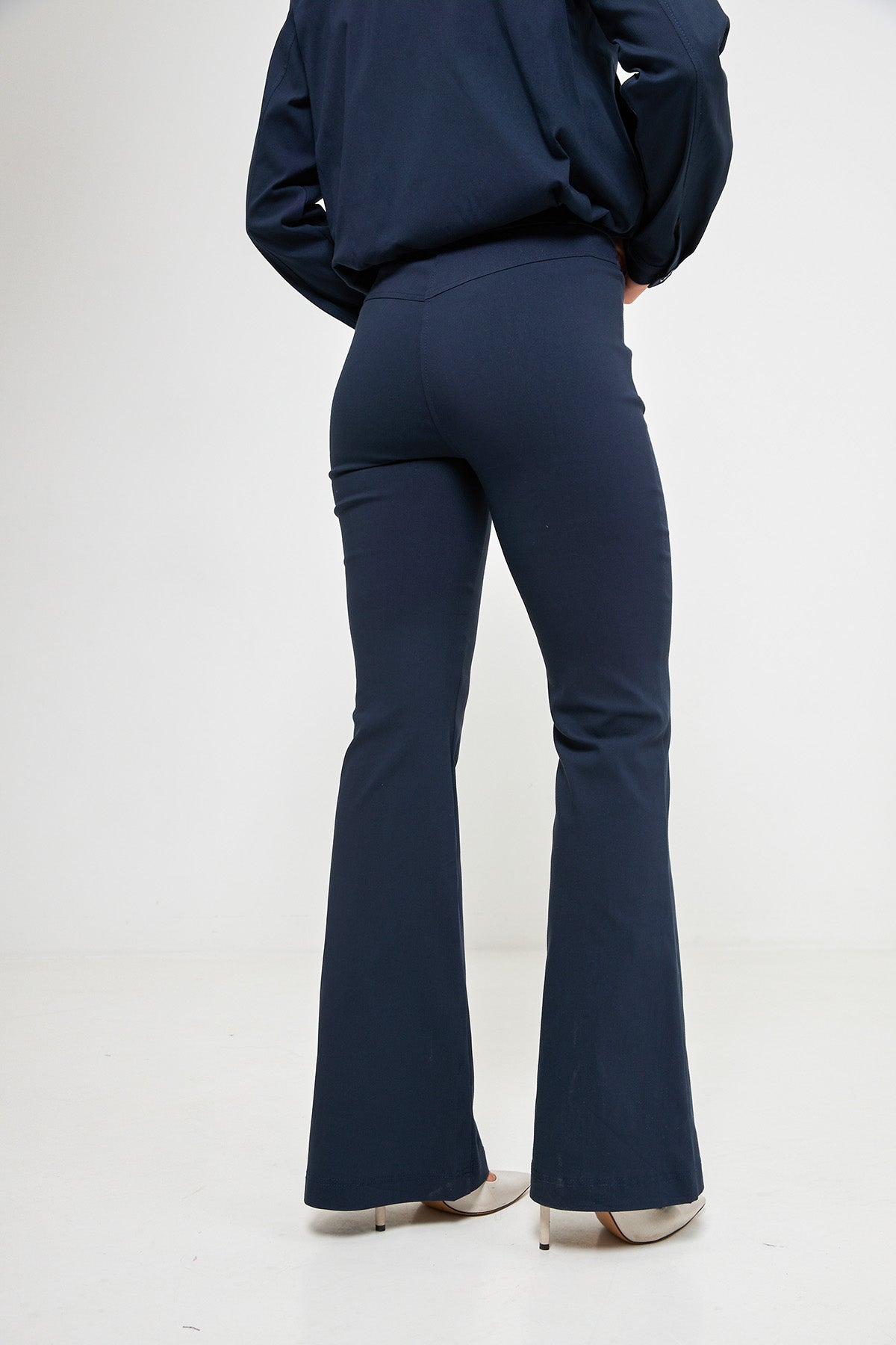 Pantaloni evazați Harper