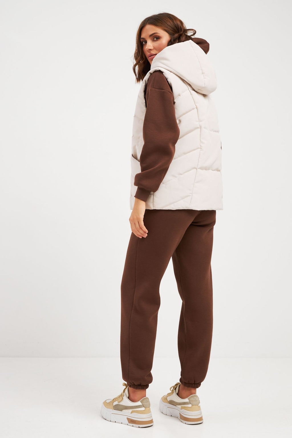 Vestă matlasată cu glugă Romb