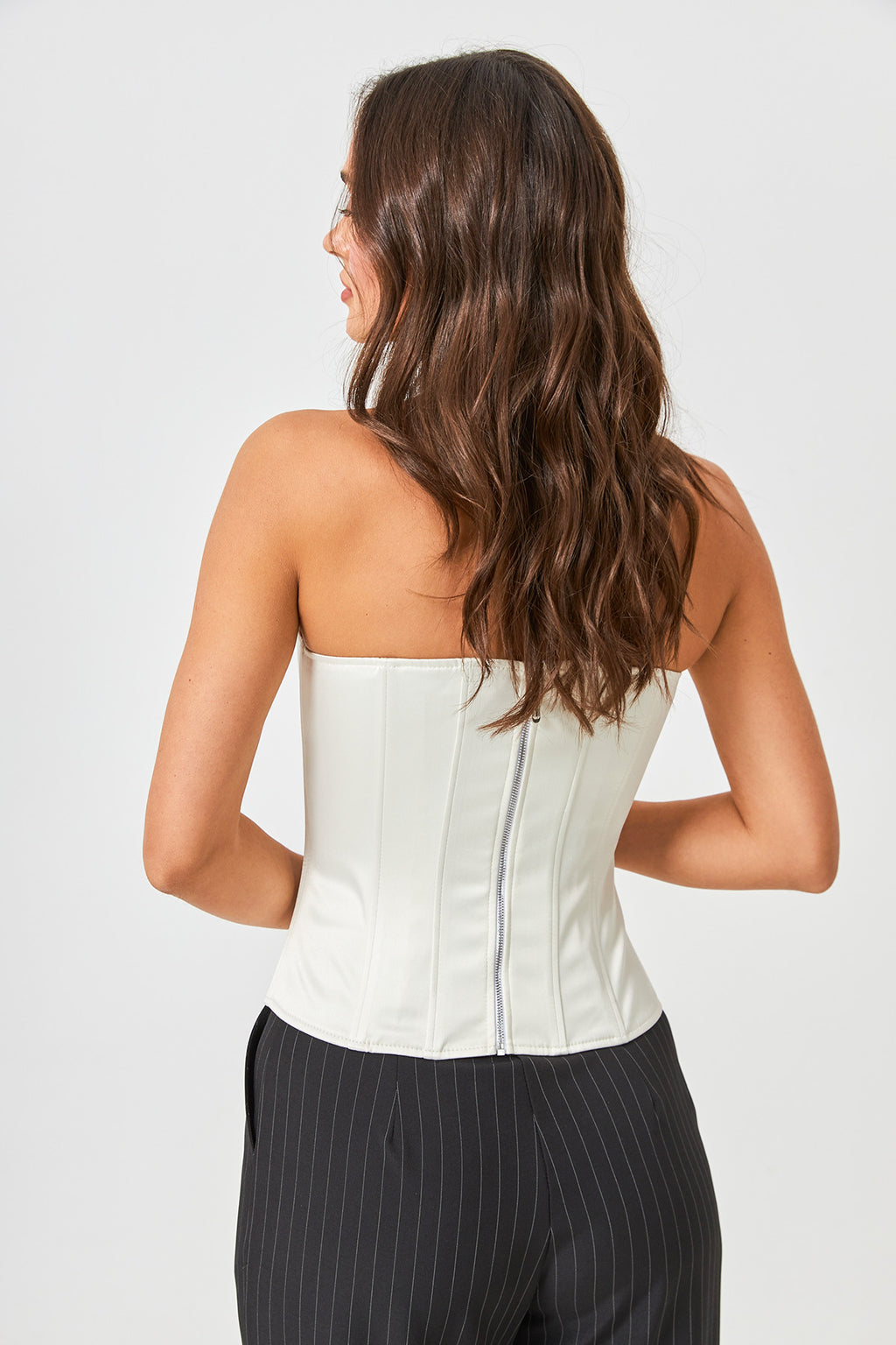 Corset din satin cu șireturi