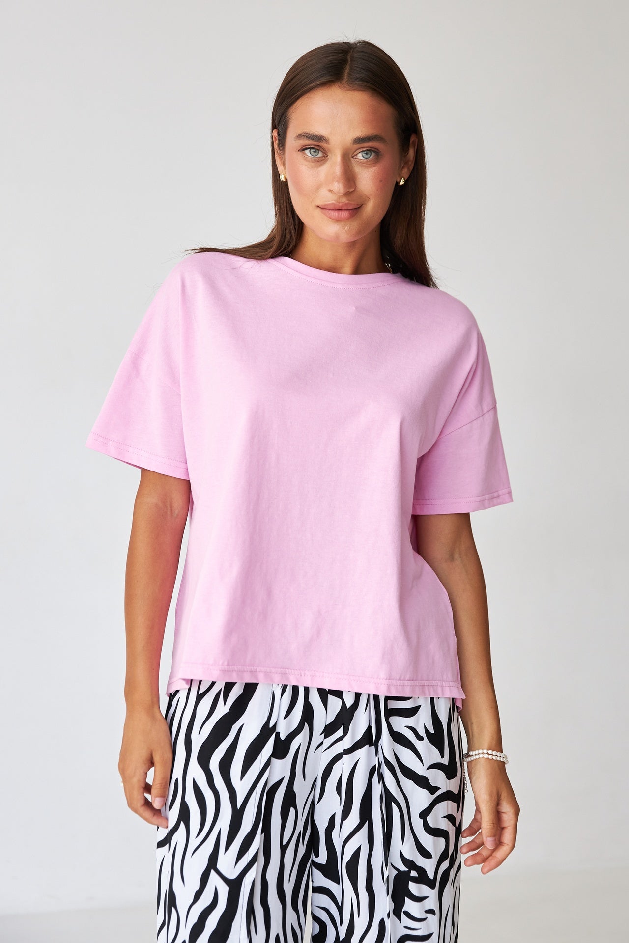 Tricou cu spate alungit