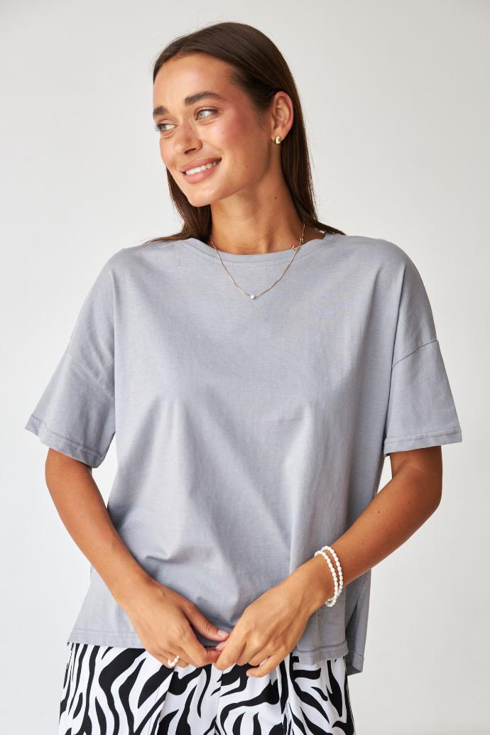 Tricou cu spate alungit