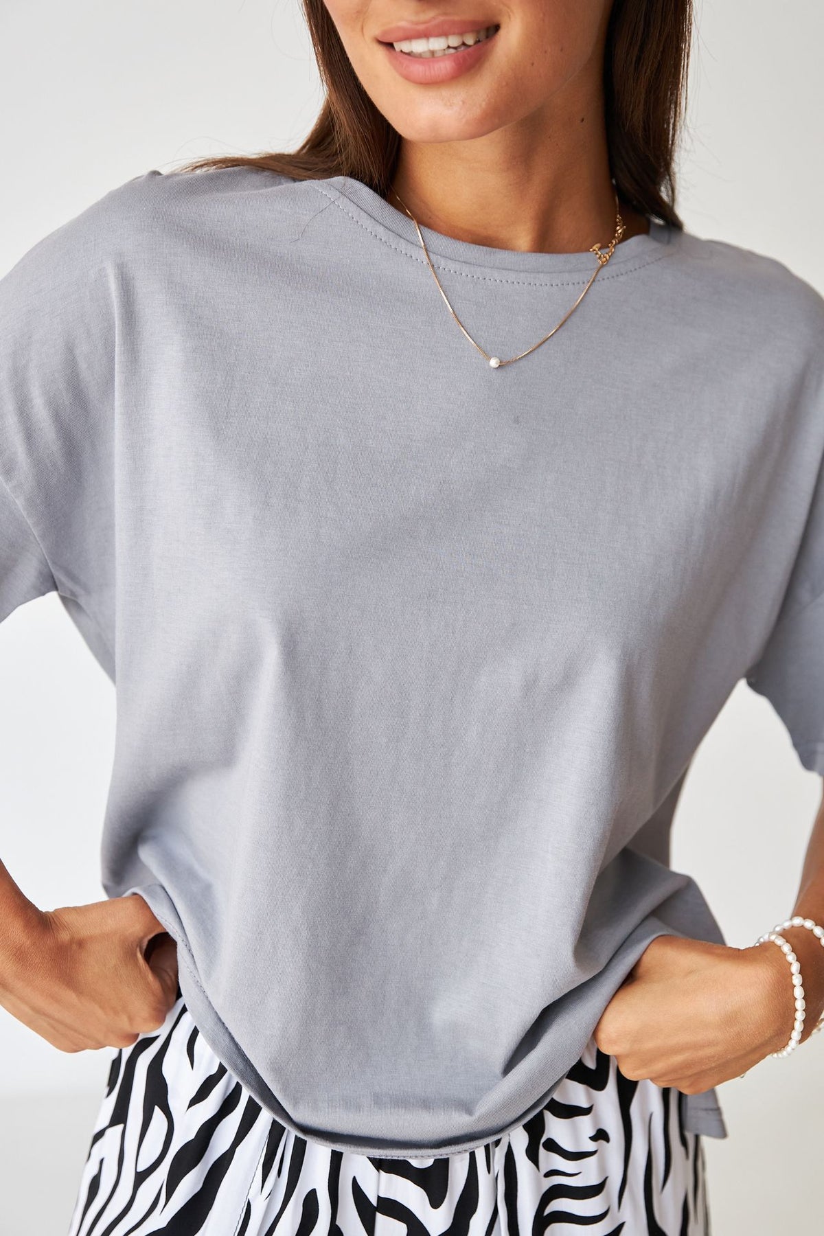 Tricou cu spate alungit