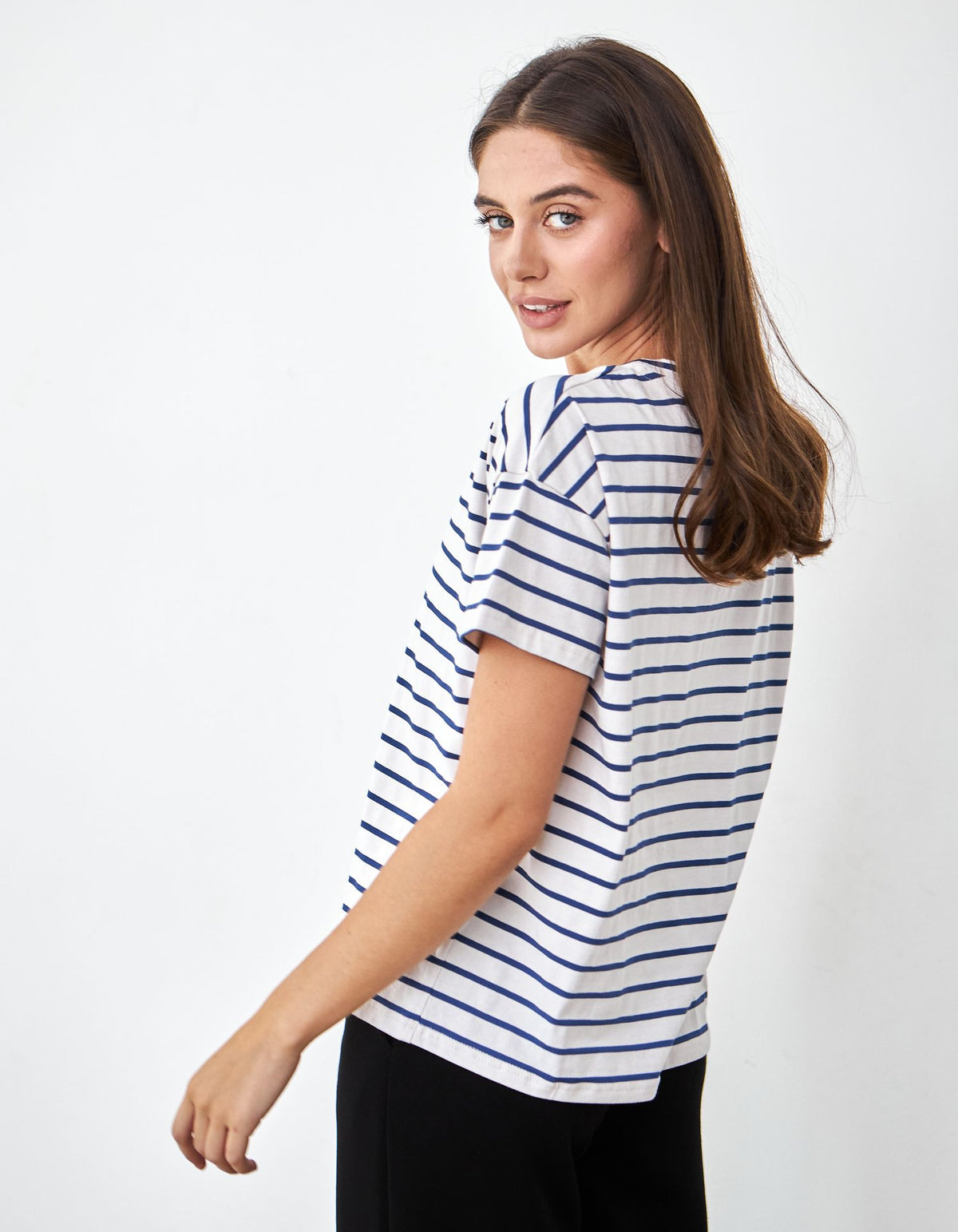 Tricou lejer în dungi