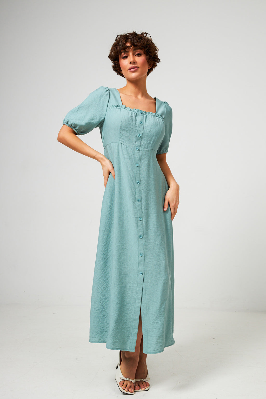 Rochie maxi din in cu nasturi