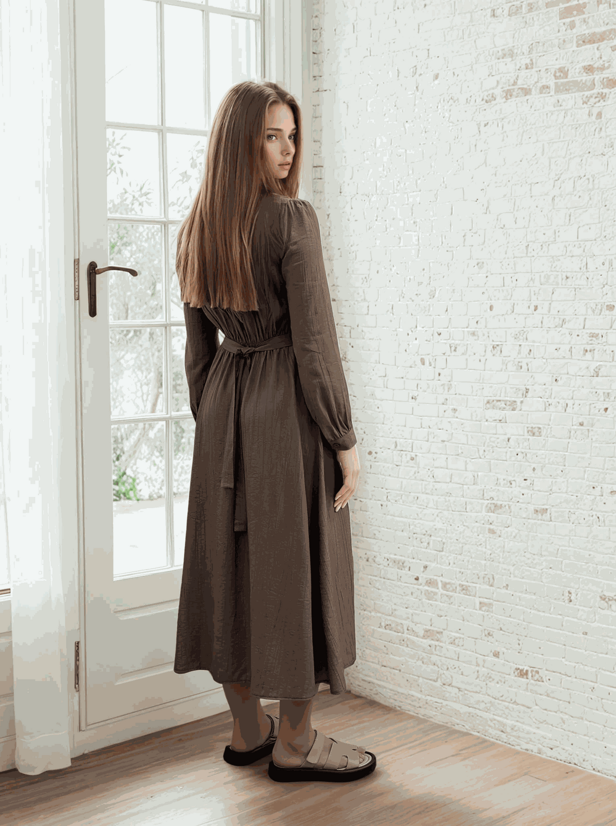 Rochie maxi cu mânecă lungă