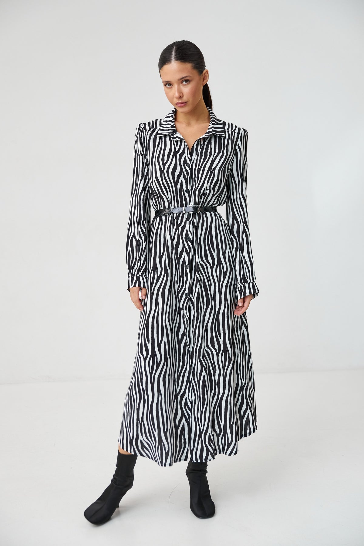 Rochie maxi cu mânecă lungă
