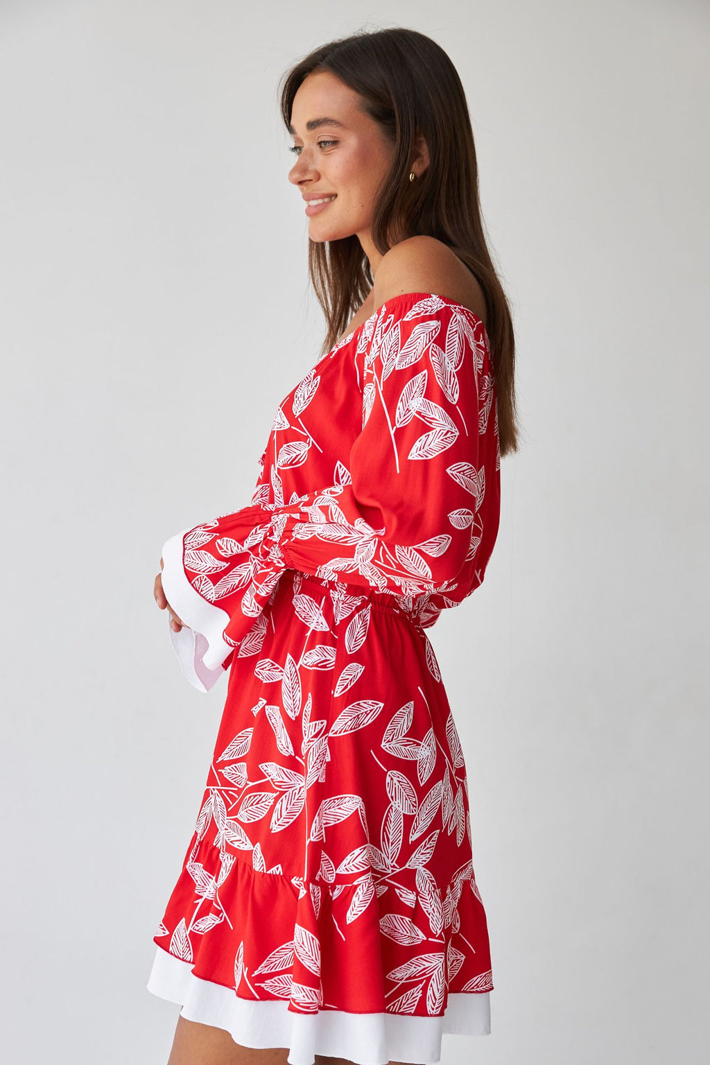 Rochie mini de vară din vâscoză tip ștapel cu bust elastic