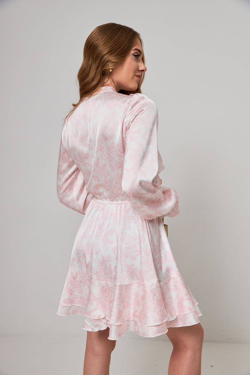 Rochie mini de ocazie cu volane etajate