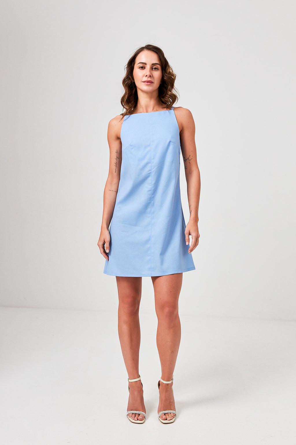 Rochie mini de vară cu in