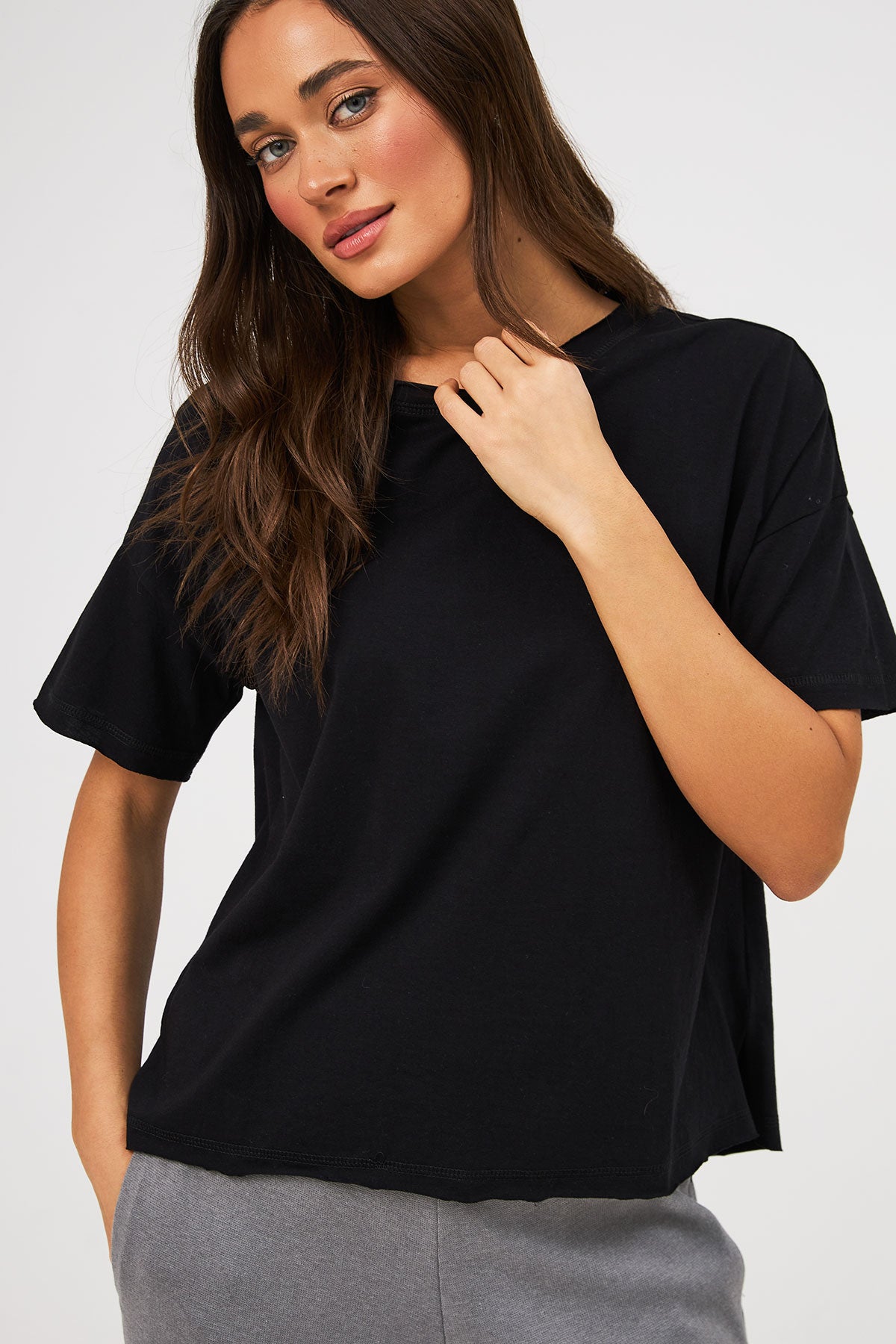 Tricou oversize cu șlițuri