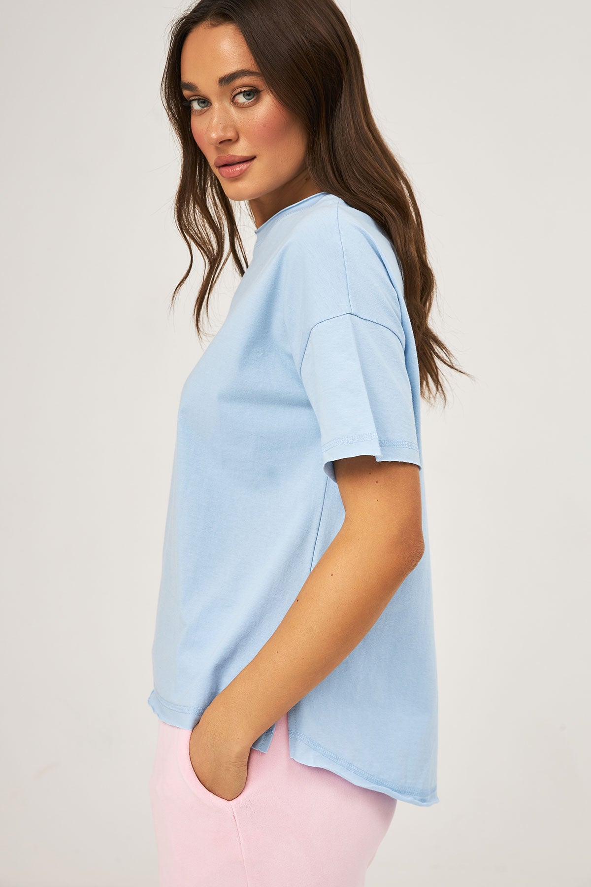 Tricou oversize cu șlițuri