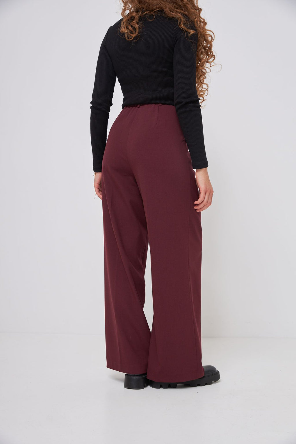 Pantaloni palazzo clasici
