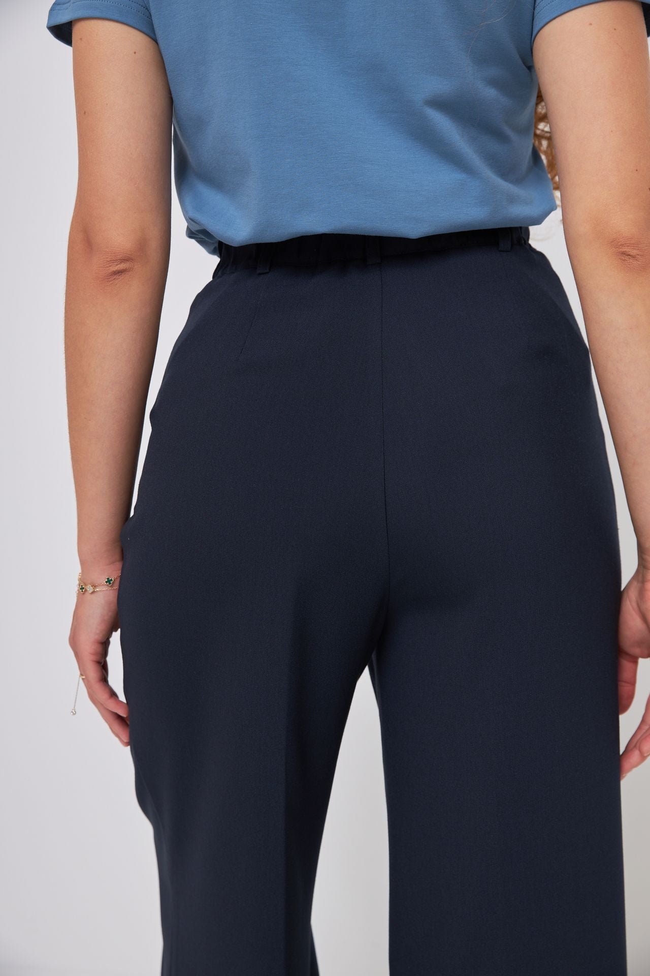 Pantaloni palazzo clasici