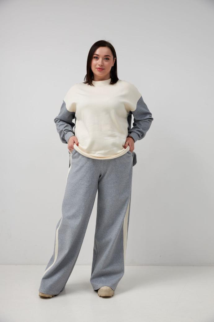 Pantaloni din stofă