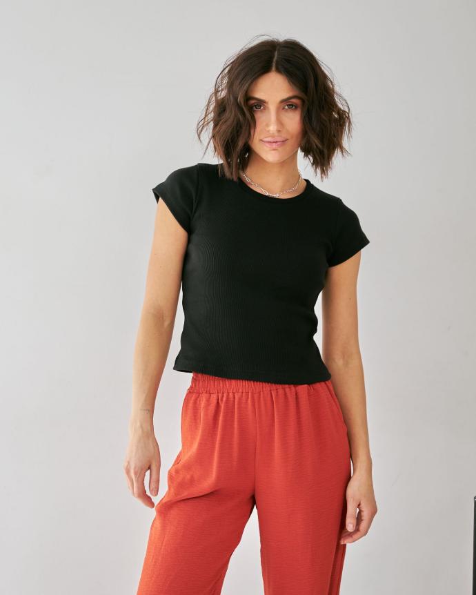 Tricou din tricot reiat cu mânecă scurtă