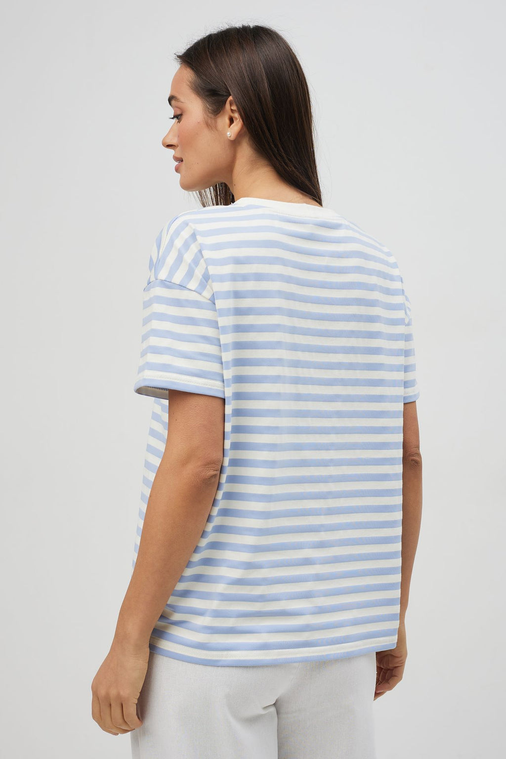 Tricou în dungi