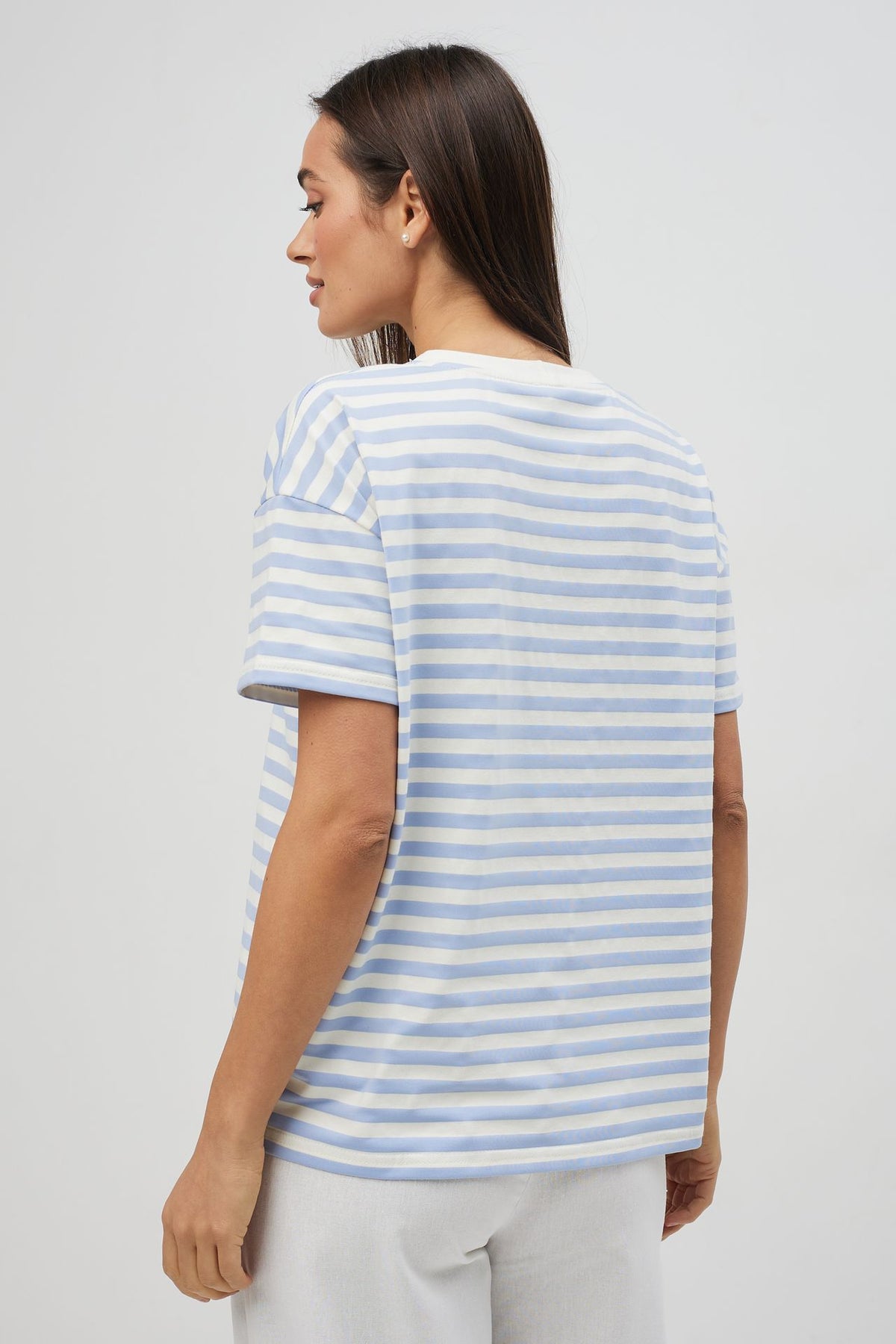 Tricou în dungi