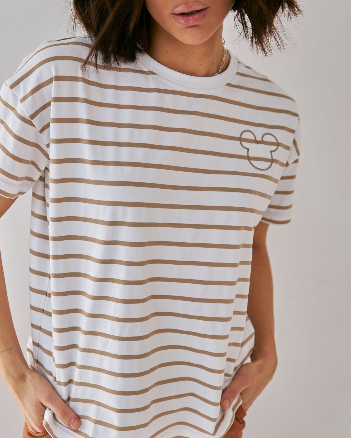 Tricou în dungi cu broderie Mickey