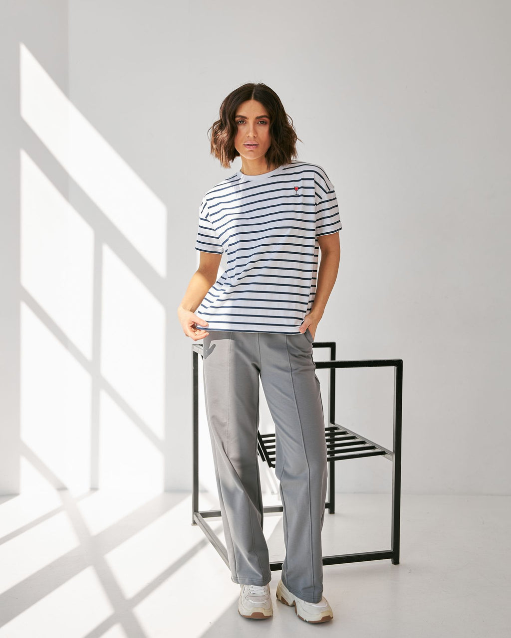 Tricou în dungi cu broderie Pahar