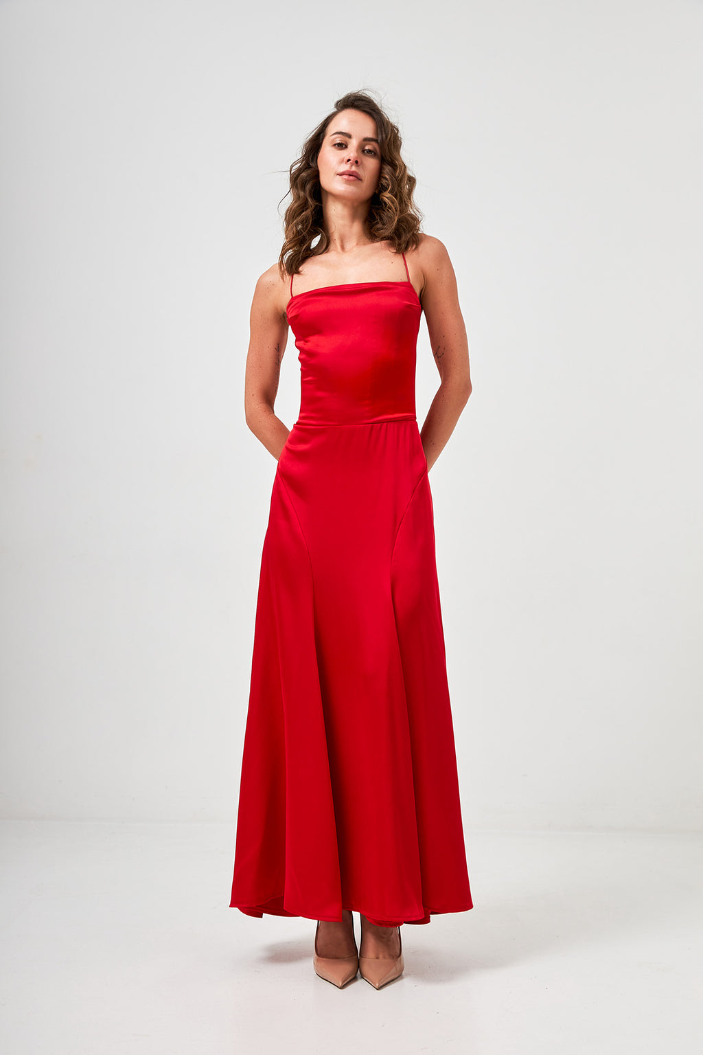 Rochie maxi din satin cu șireturi, de ocazie