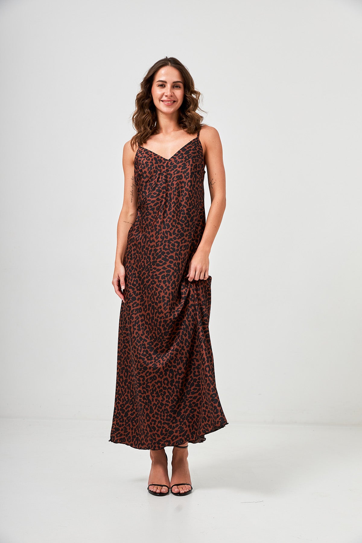 Rochie maxi furou din mătase