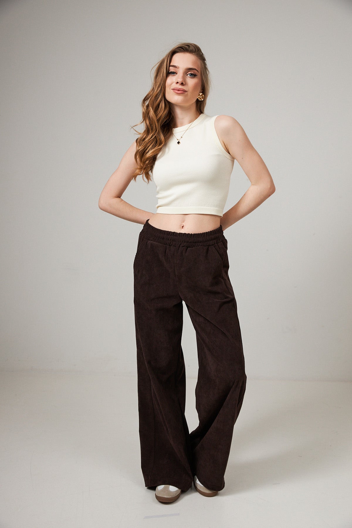 Top crop basic din tricot reiat
