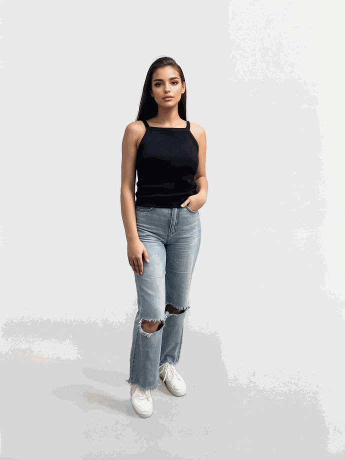 Top basic cu cupe integrate