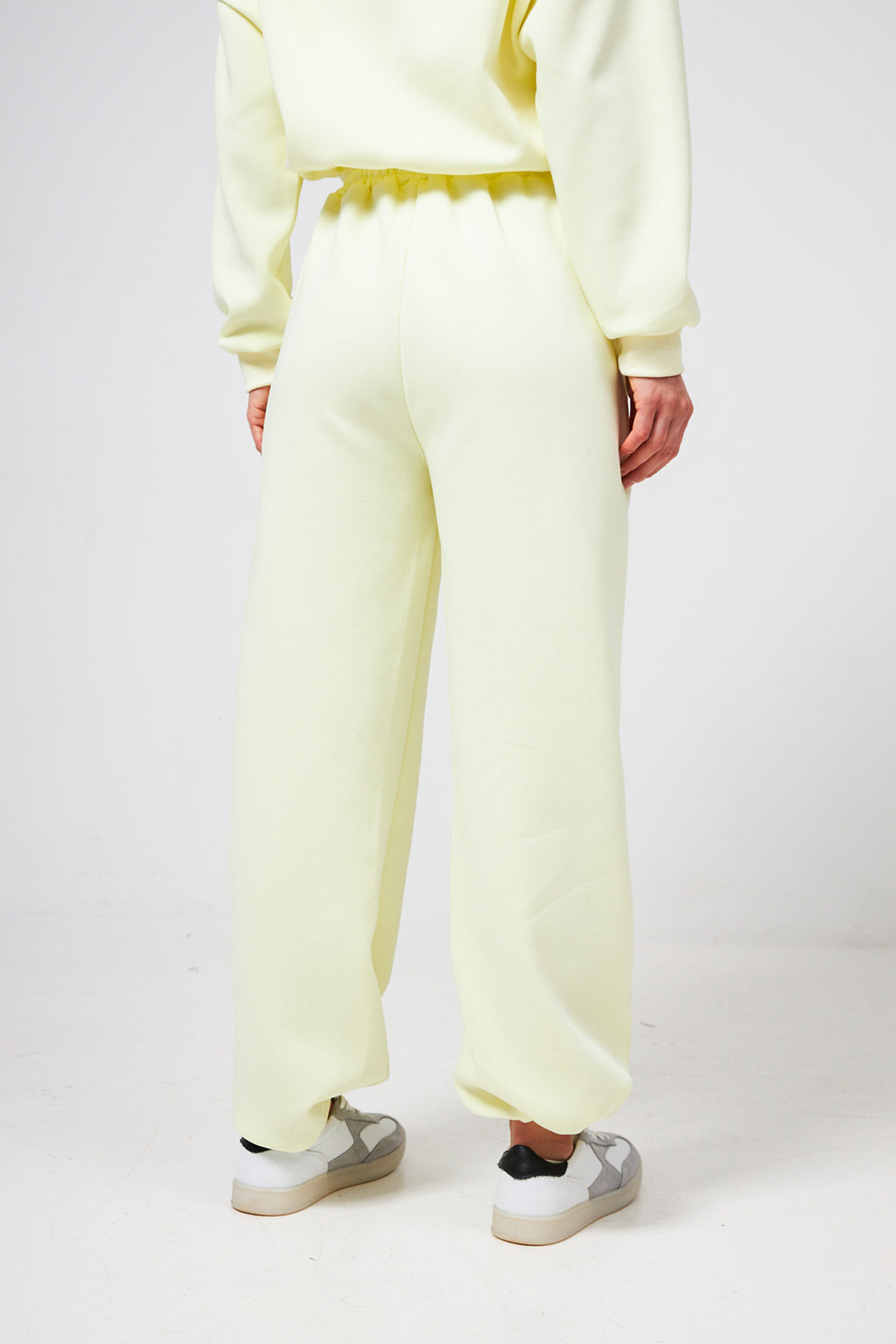Pantaloni lejeri Ashley
